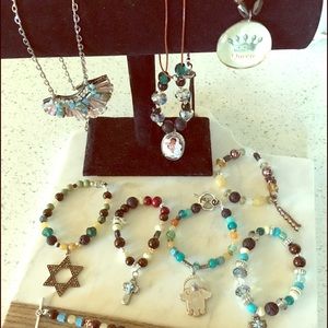 Custom bracelets😍